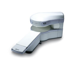 Магнитно-резонансный томограф Hitachi Aperto 0,4 Тесла
